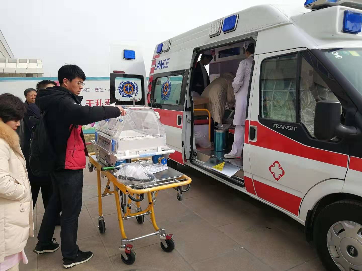 西畴县救护车转院